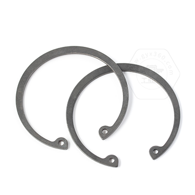 <a href=http://www.xpj961.com/ target='_blank'>工業(yè)熊</a>65Mn彈簧鋼發(fā)黑A型孔用彈性擋圈GB893.1